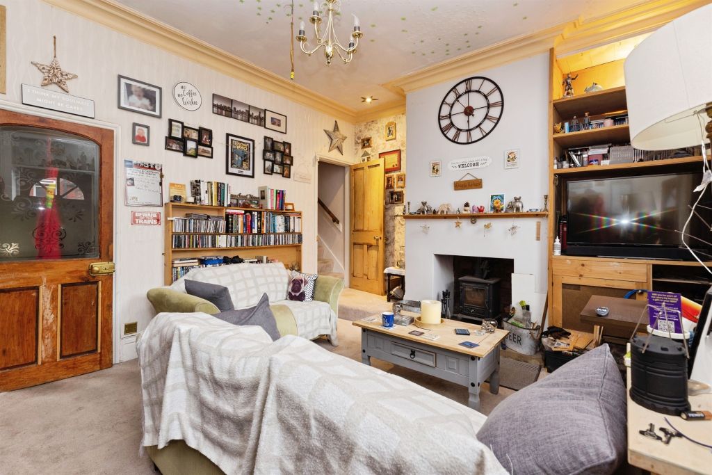 Property photo 3 of 16