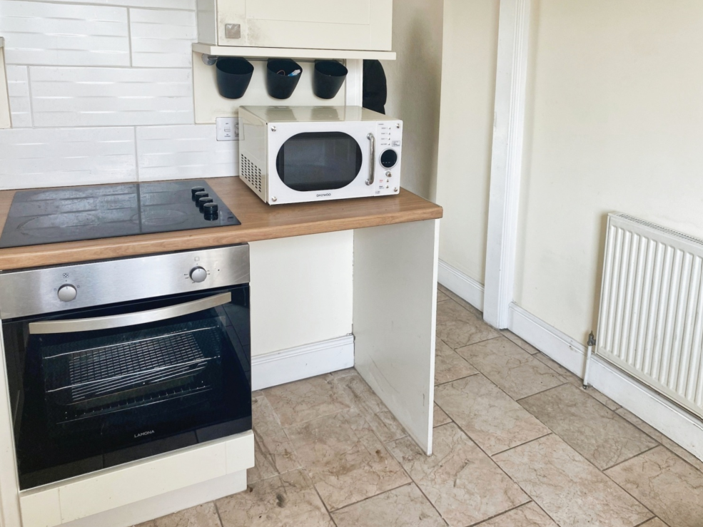 Property photo 1 of 5
