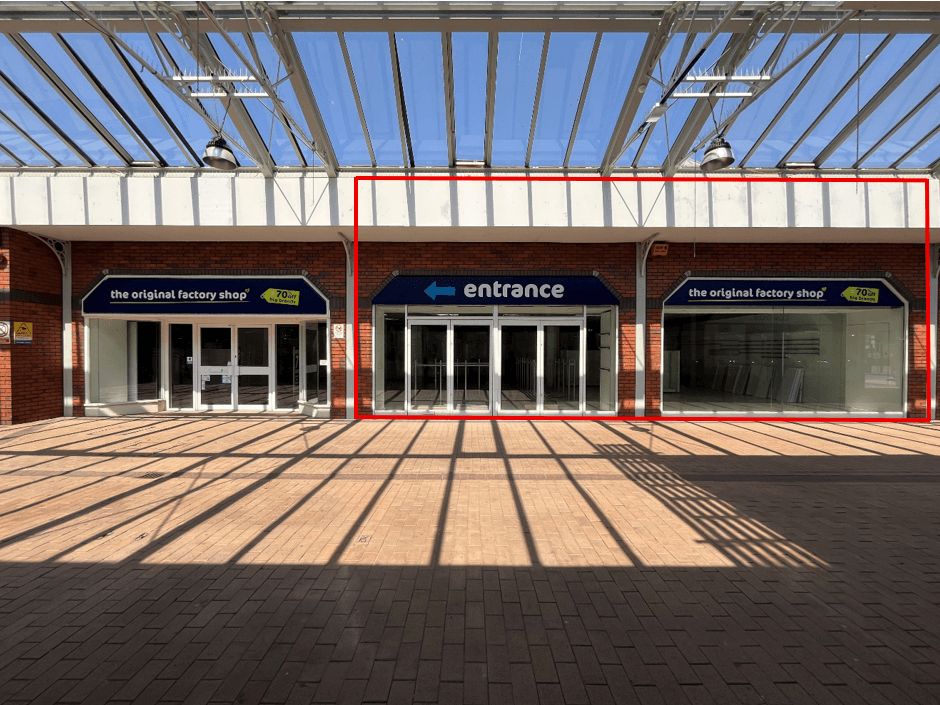 Property photo 1 of 6 Retail Space (Available To Split)