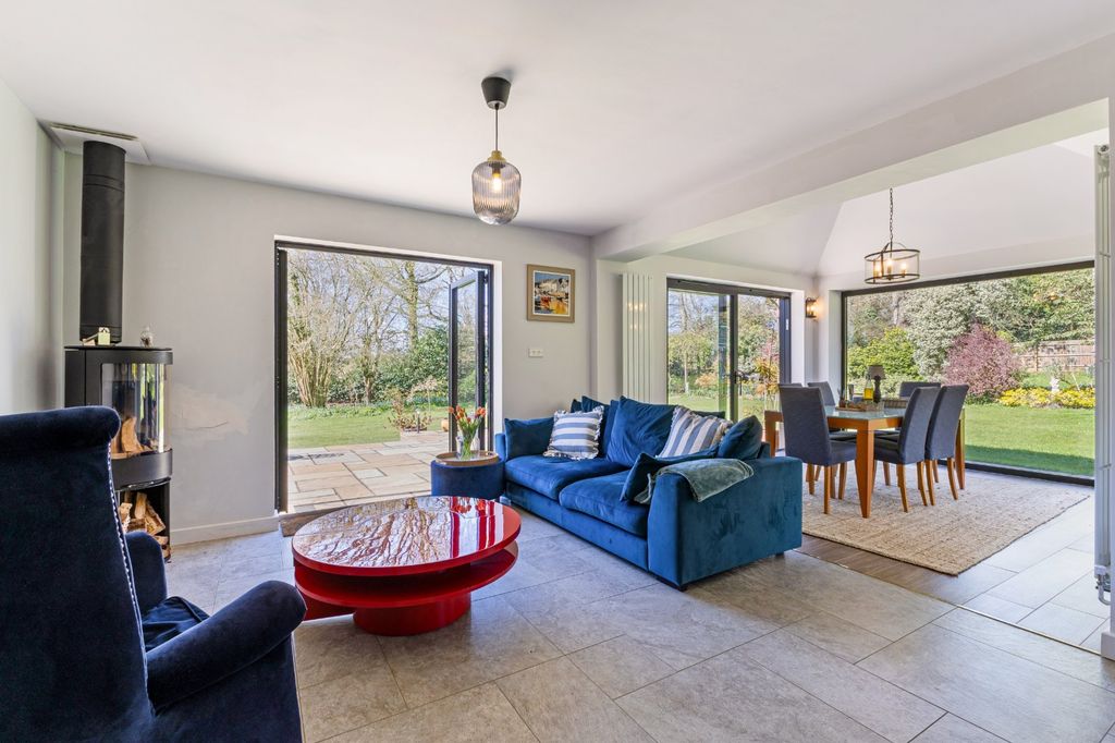 Additional image 2 of 4 bed detached house for saleSauncey Wood, Harpenden, Hertfordshire AL5