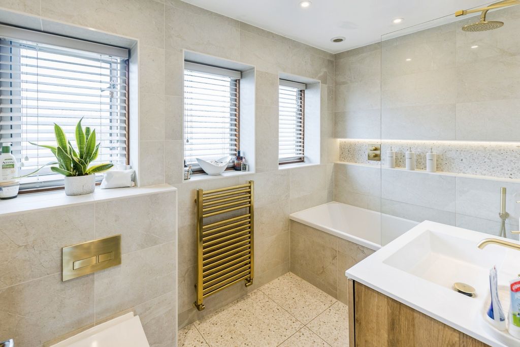 Additional image 16 of 3 bed detached house for saleOaklands Crescent, Chester CH3