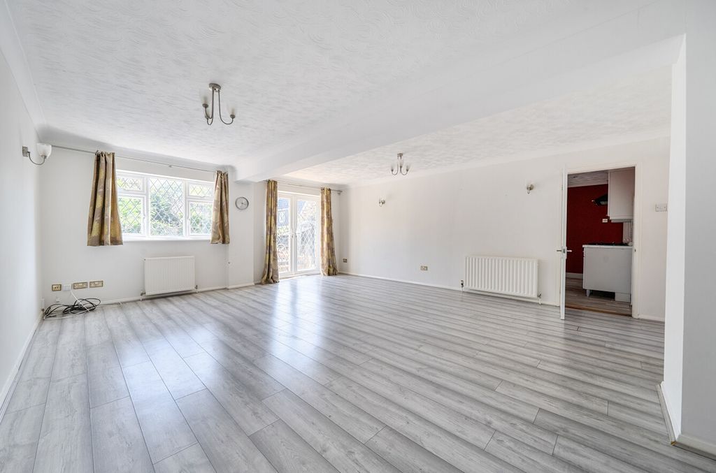 Property photo 3 of 16 1485809 (22).Jpg