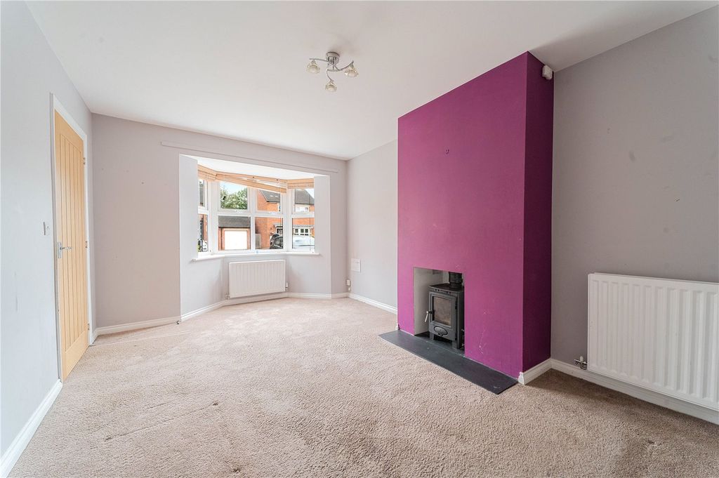 Property photo 3 of 16 Living Room