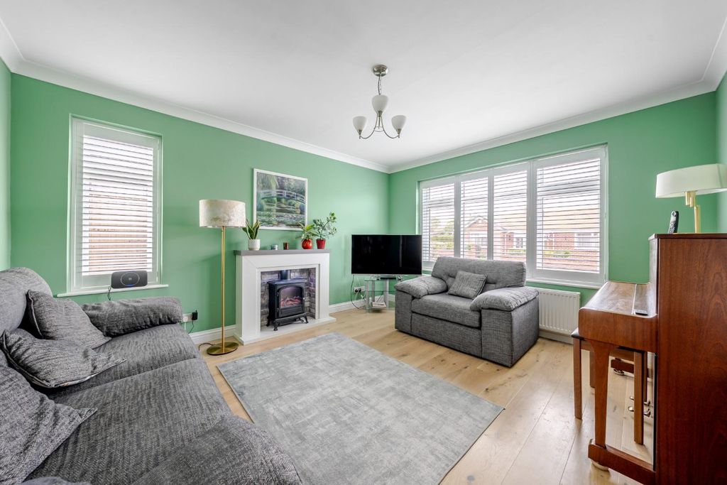Property photo 3 of 14 Dsc01183-Hdr.Jpg