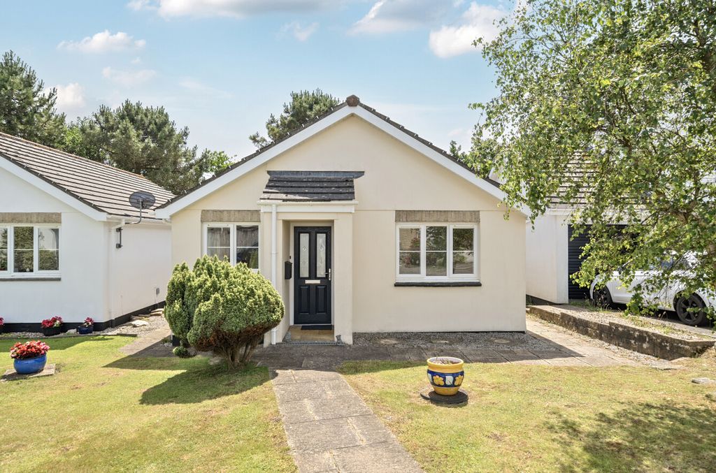 Property photo 1 of 16 1311034-4-685403F...