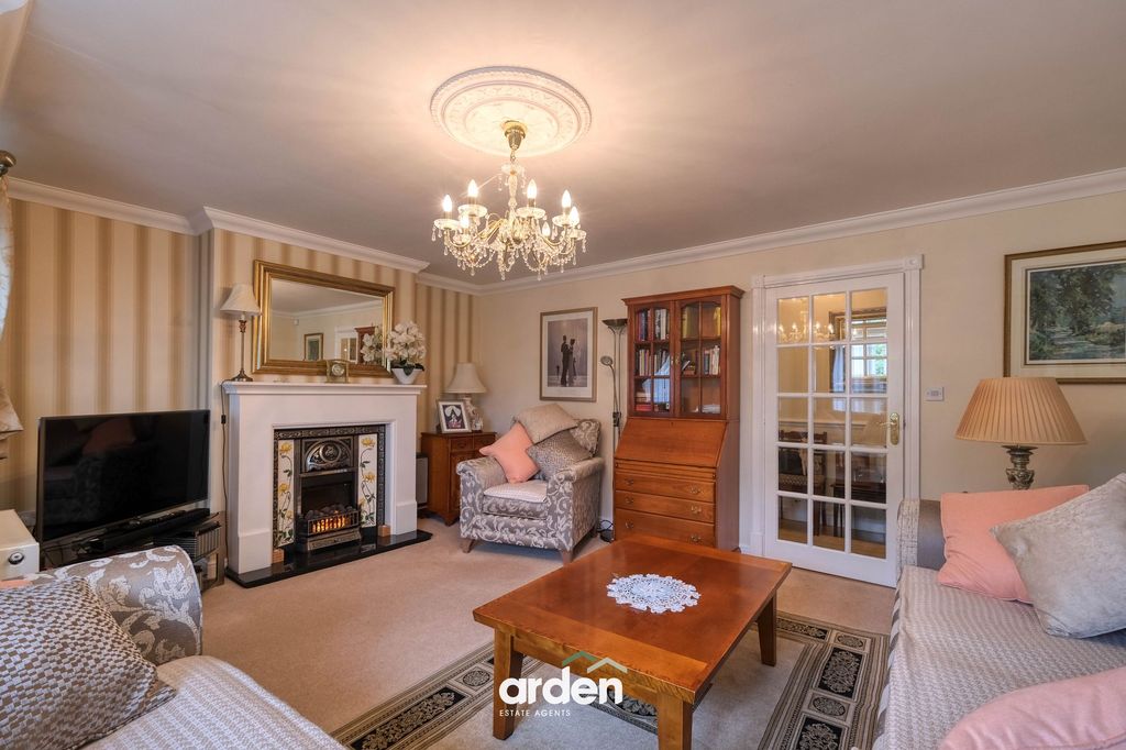 Property photo 2 of 17
