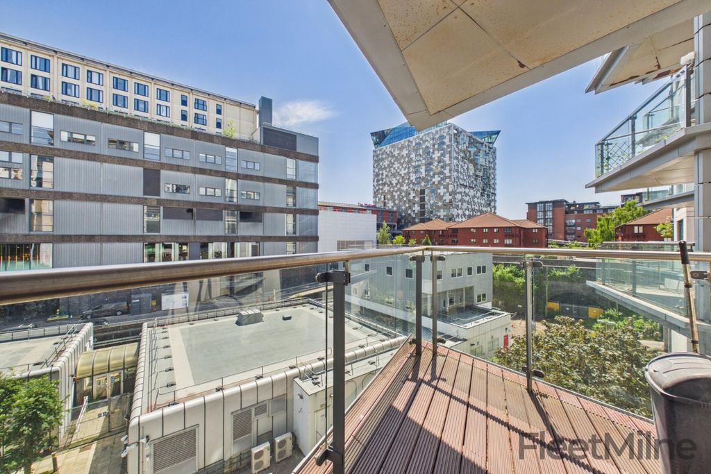 Property photo 2 of 10 Balcony