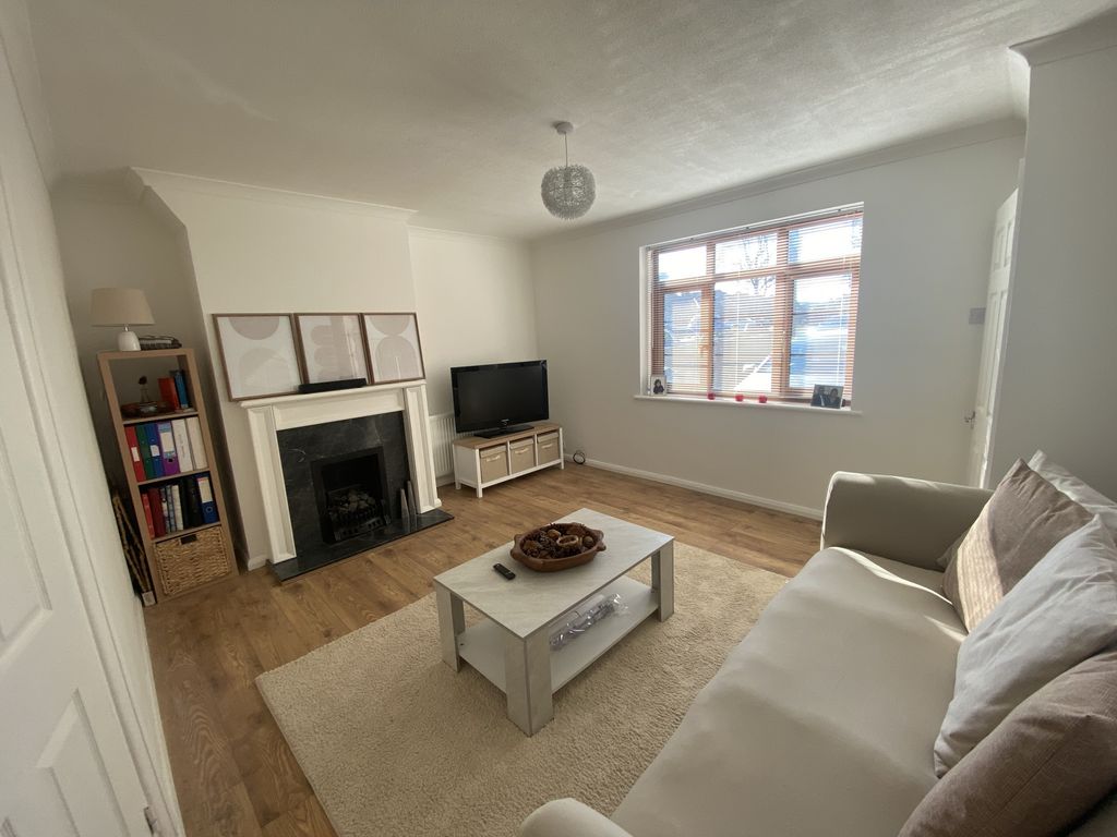 Property photo 3 of 13 Photo 9