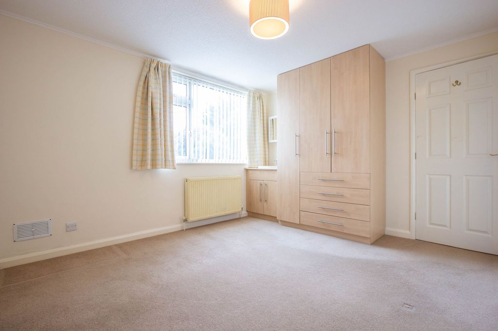Additional image 4 of 2 bed flat to rent1 Cardrona Court, Grange-Over-Sands LA11