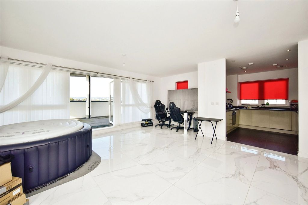 Property photo 2 of 12 Picture No. 12