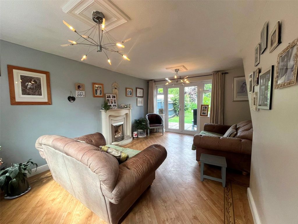Property photo 3 of 21 Picture No. 81