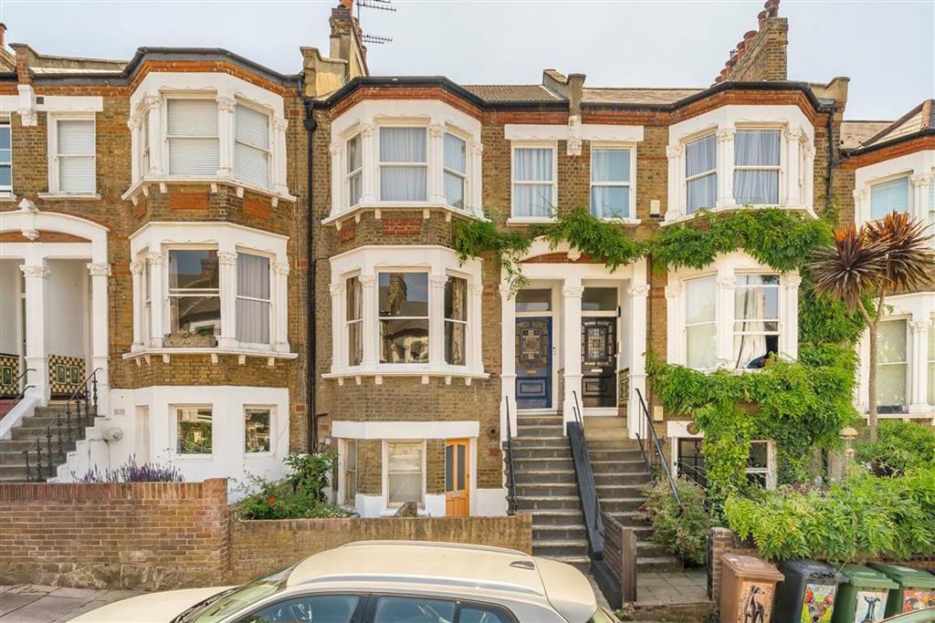Property photo 1 of 7