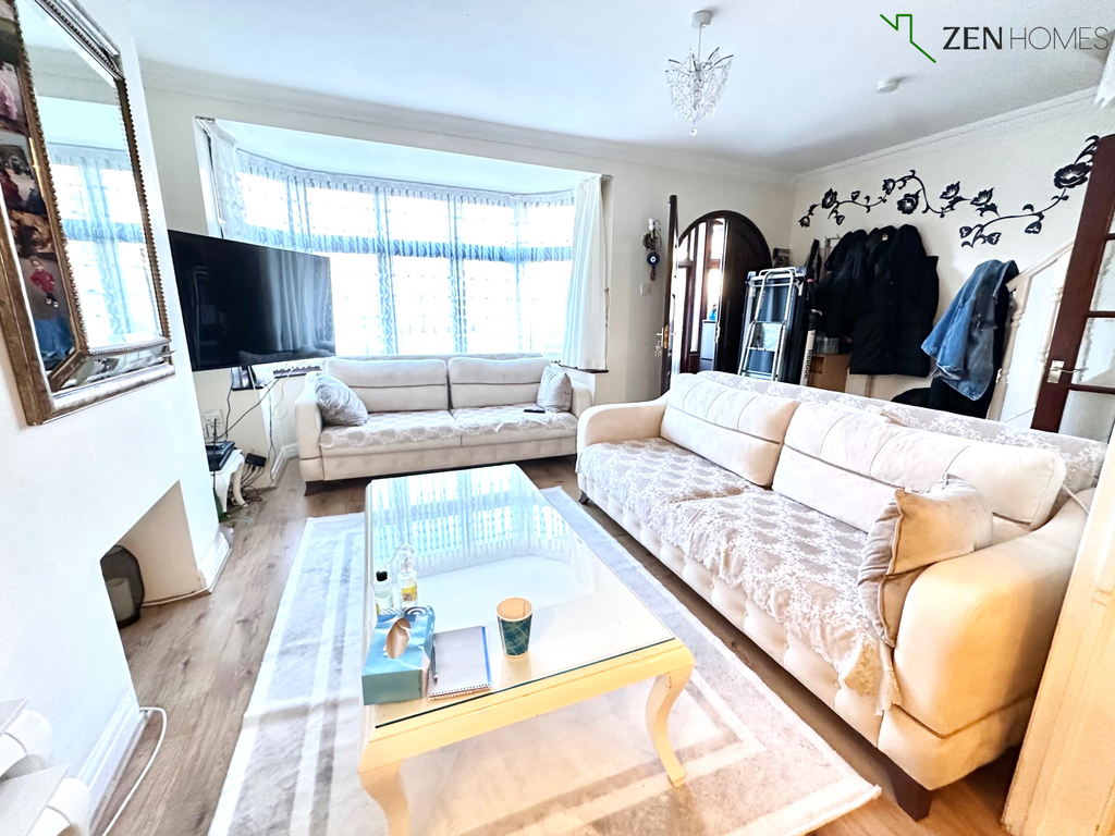 Property photo 2 of 20