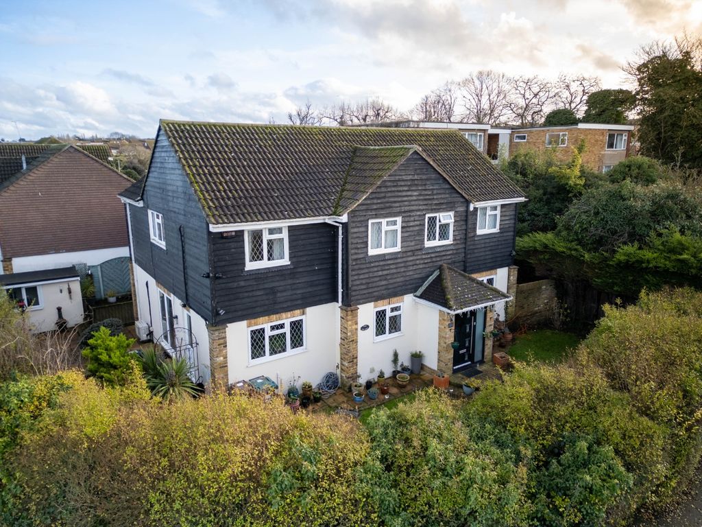 Property photo 1 of 27 4772150