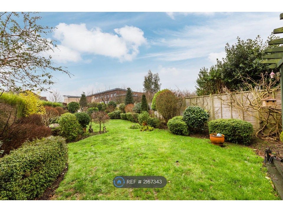 Property photo 3 of 8