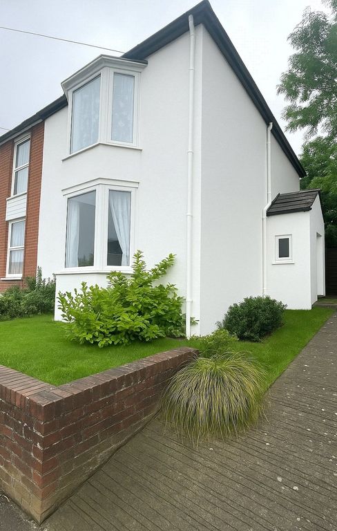 Property photo 1 of 12 Front