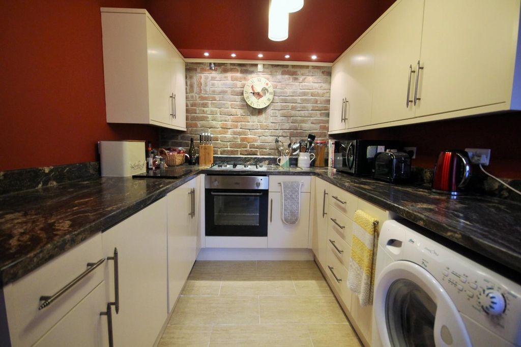 Property photo 2 of 13 Img_0367 (2).Jpg