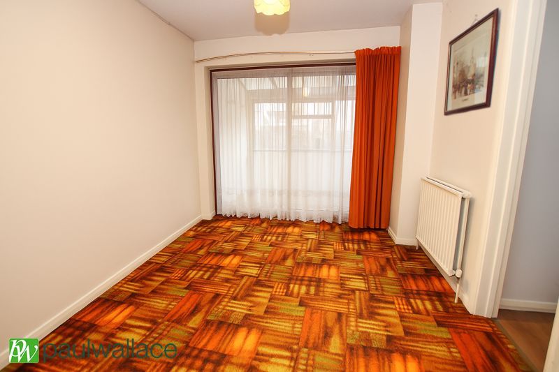 Property photo 3 of 10 Lounge/Dining Area