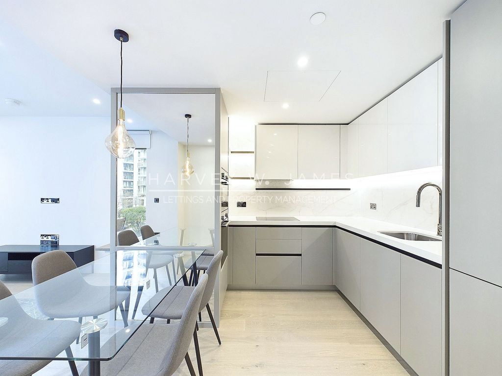 Property photo 2 of 38