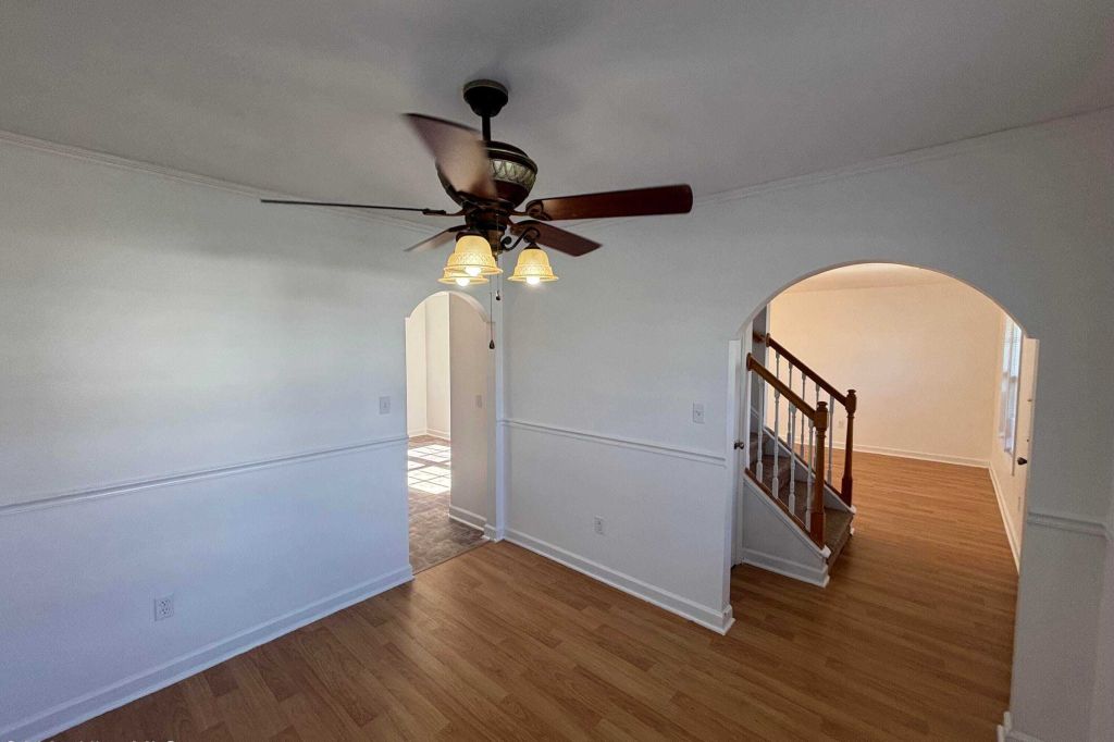 Property photo 3 of 8 <Alttext/>