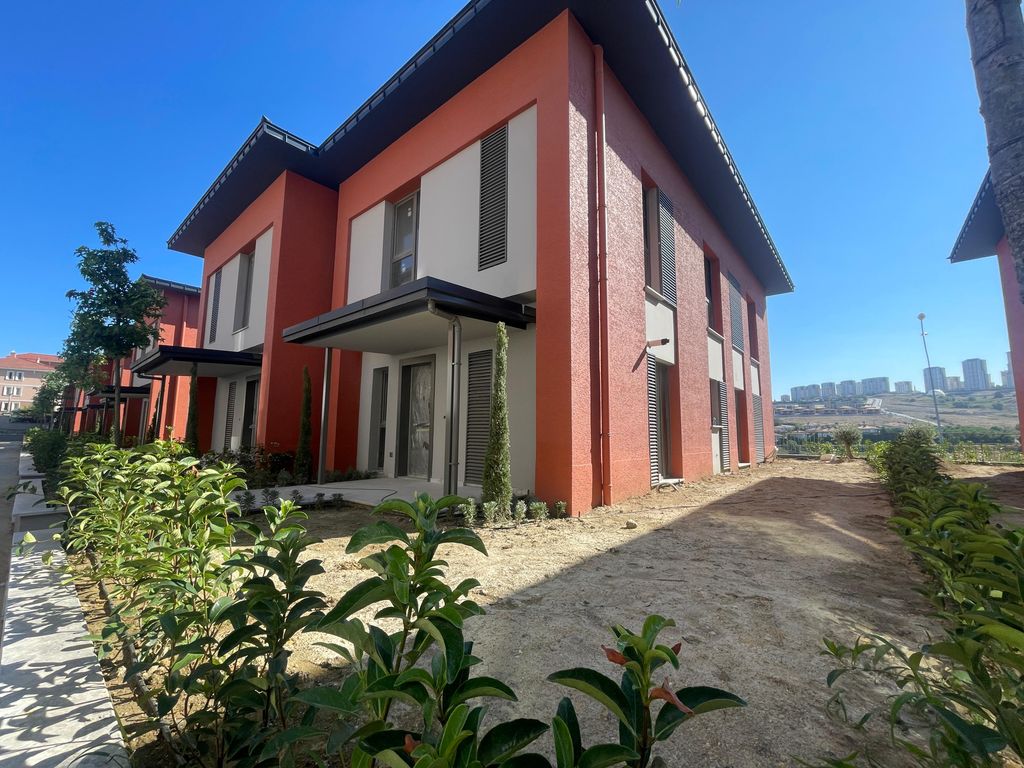 Property photo 1 of 15 Istanbul European Luxury Apartments & Villas For Sale - Beautifully Designed Properties