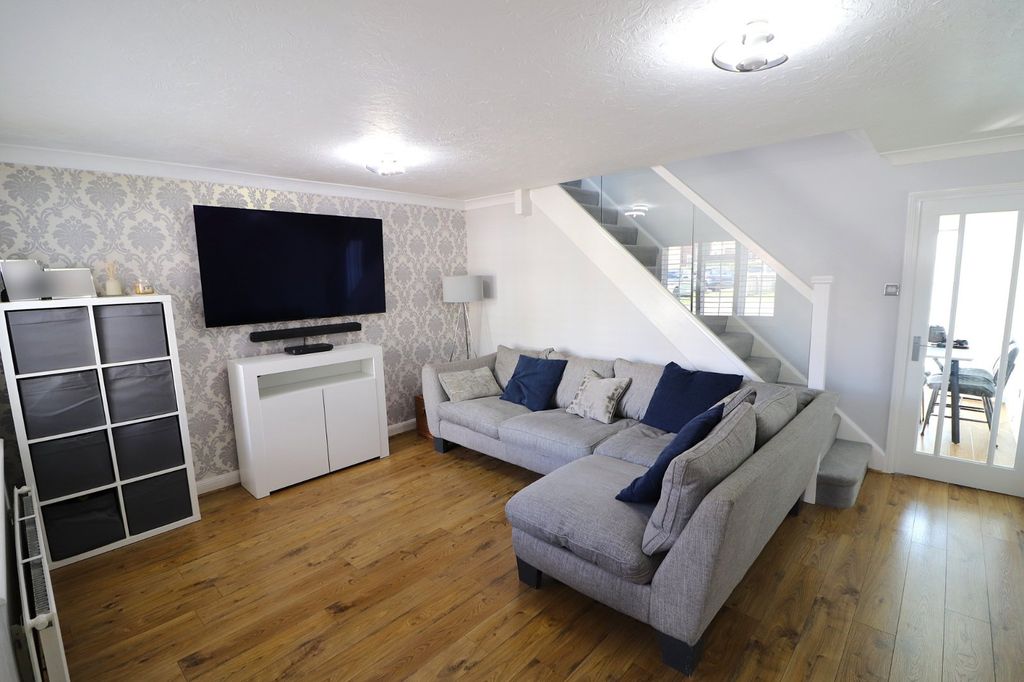 Property photo 3 of 15 Picture No. 23