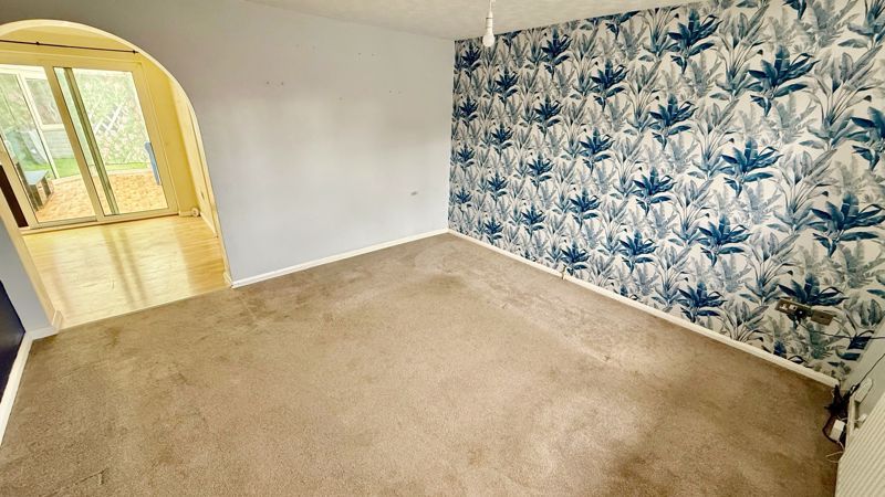 Property photo 3 of 11 Photo 3