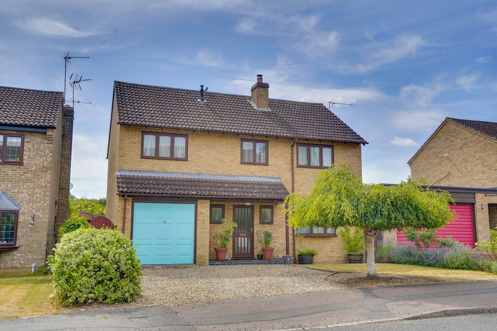 Property photo 1 of 17