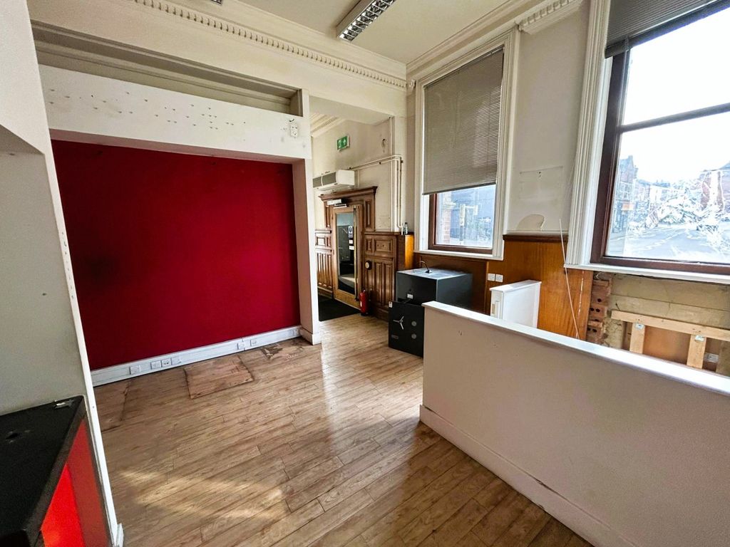 Property photo 3 of 16 Photo 19