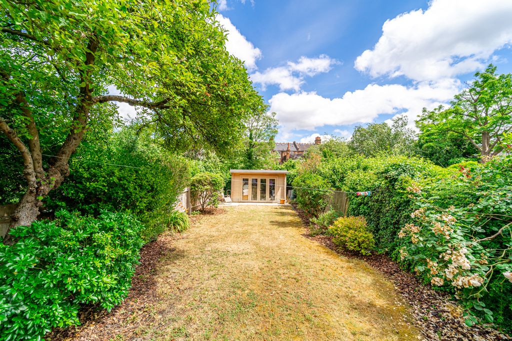 Property photo 3 of 12 Ndb07000