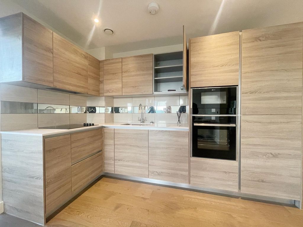 Property photo 3 of 10 Gallery