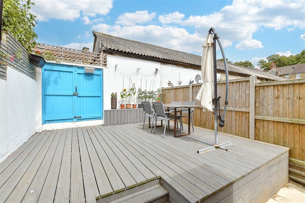 Property photo 2 of 11 Rear Garden