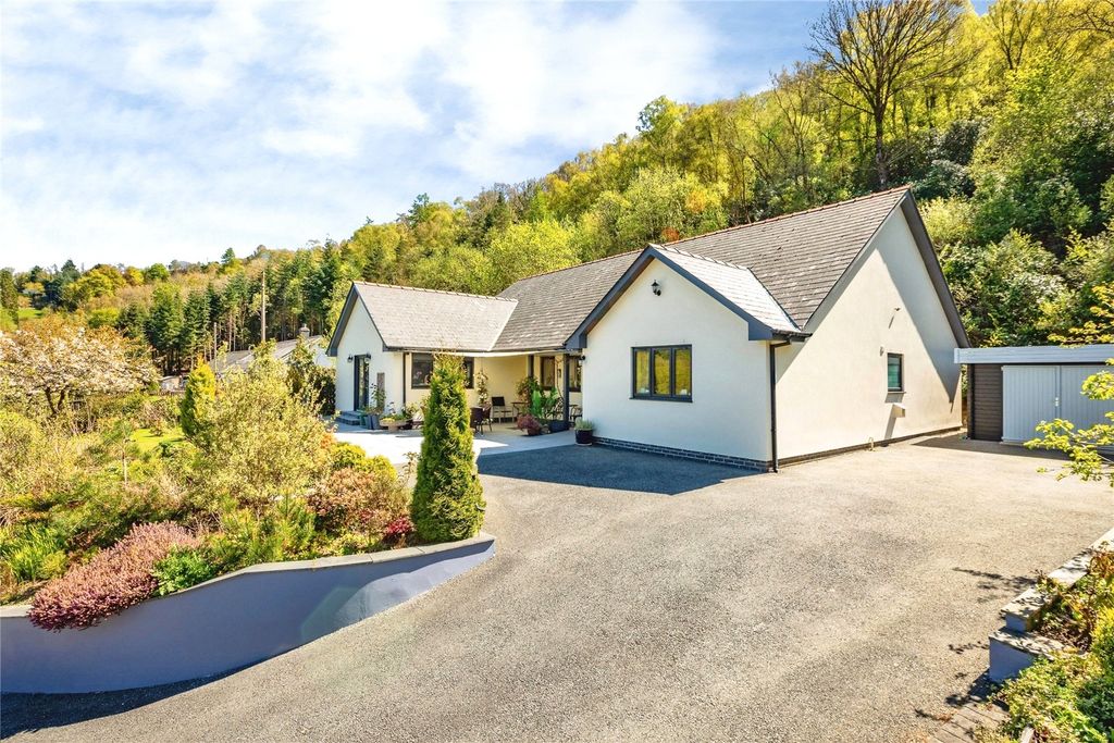 Property photo 1 of 46 Picture No. 66