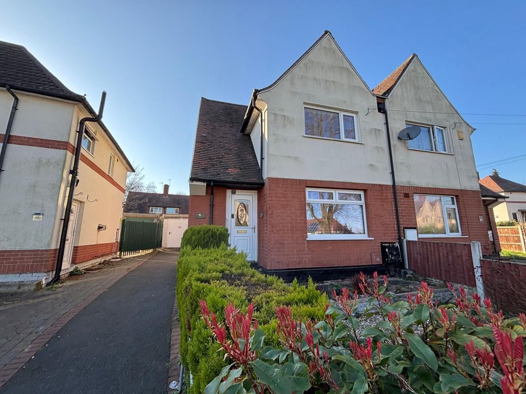 Property photo 1 of 11