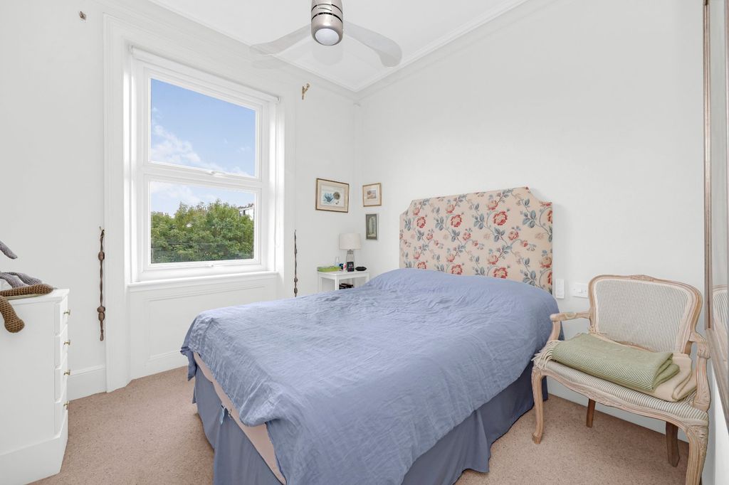 Property photo 3 of 22