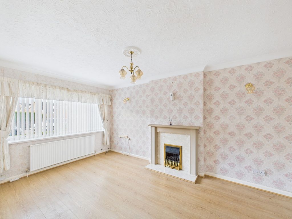 Property photo 3 of 18 4647577