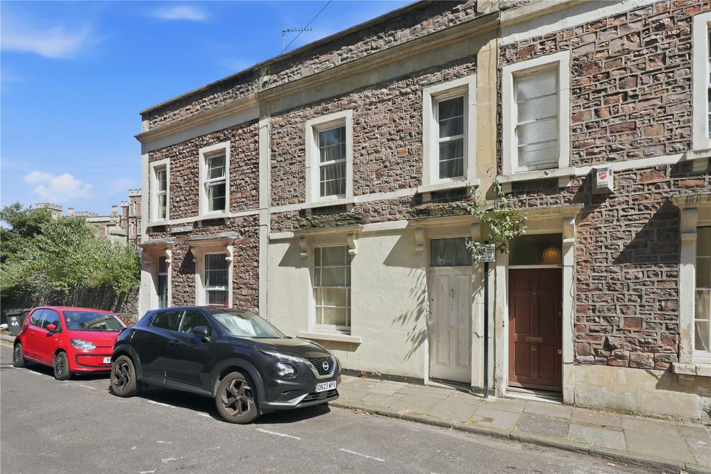 Property photo 1 of 14 Picture No. 04