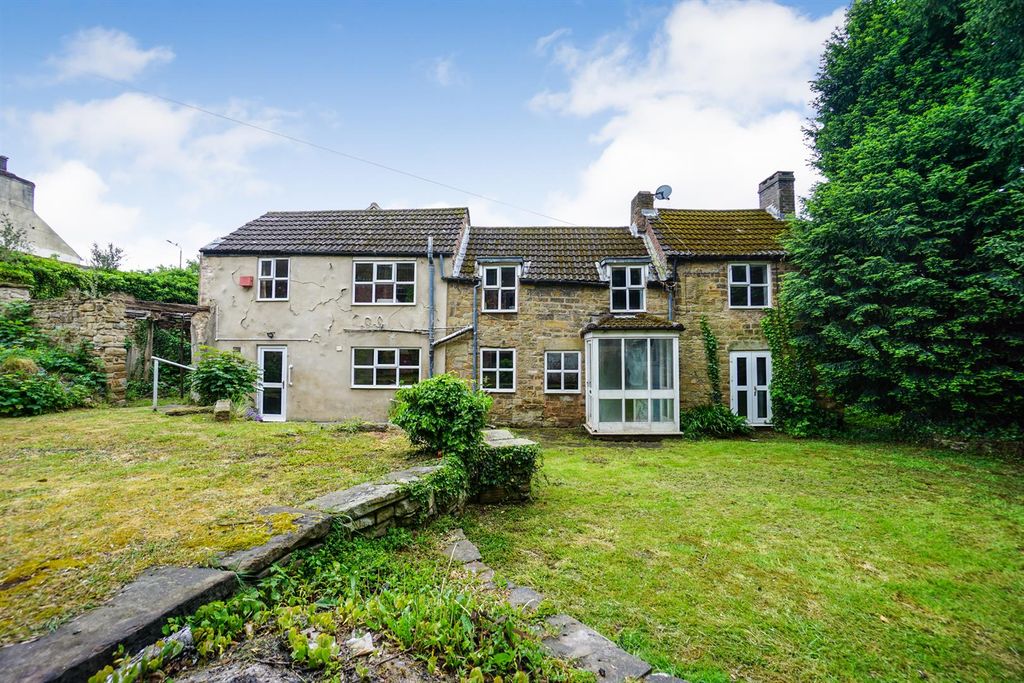 Property photo 2 of 29 External