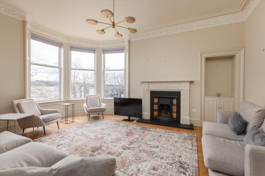 Property photo 2 of 22 Image