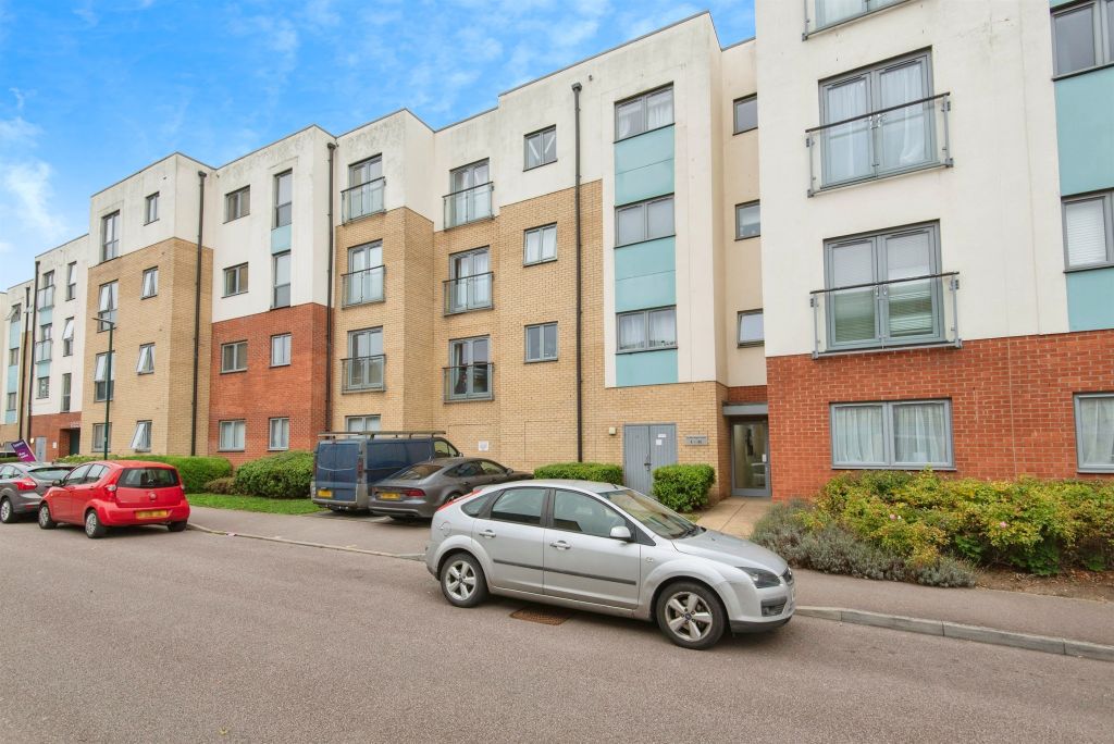 Property photo 3 of 17