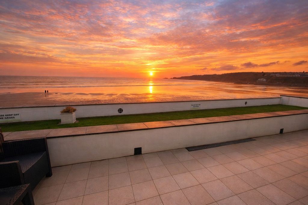 Property photo 1 of 24 Picture No. 49