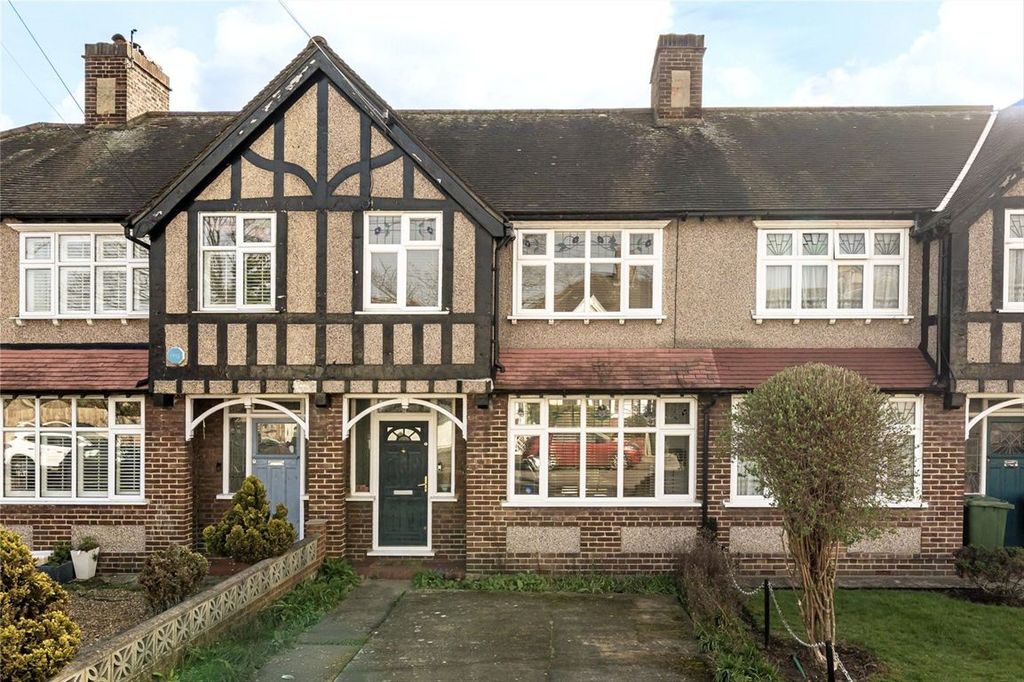 Property photo 1 of 9