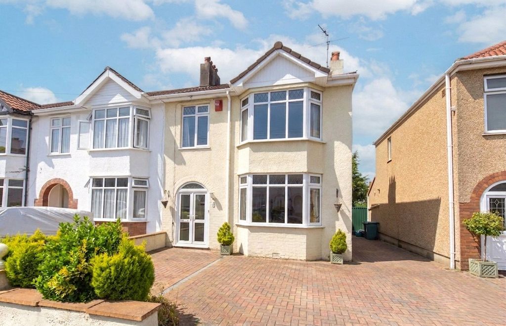Property photo 1 of 18 Picture No. 20