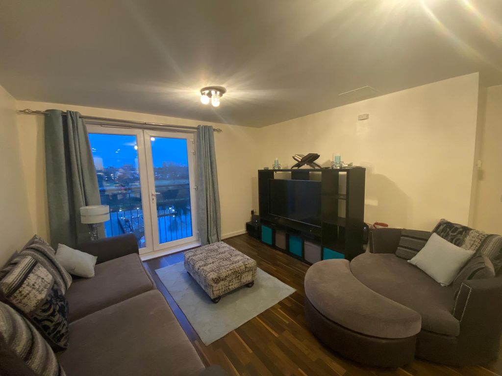 Property photo 2 of 7