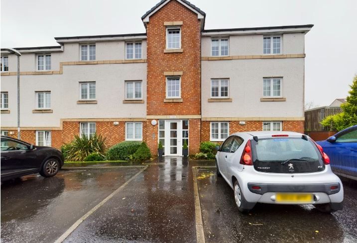 Property photo 1 of 12