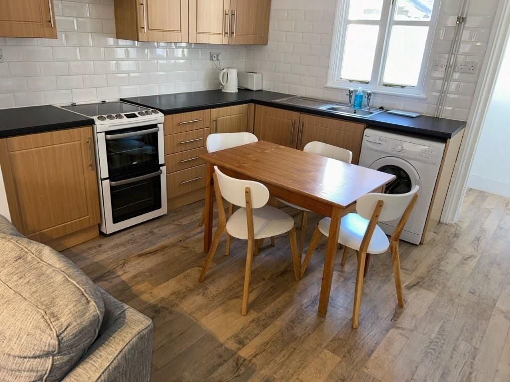 Property photo 3 of 19 Kitchen 1.1.Jpg