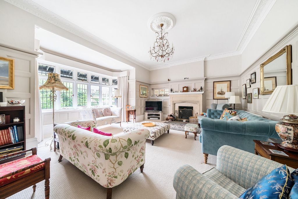 Property photo 2 of 36 1287466-73-682F1d...