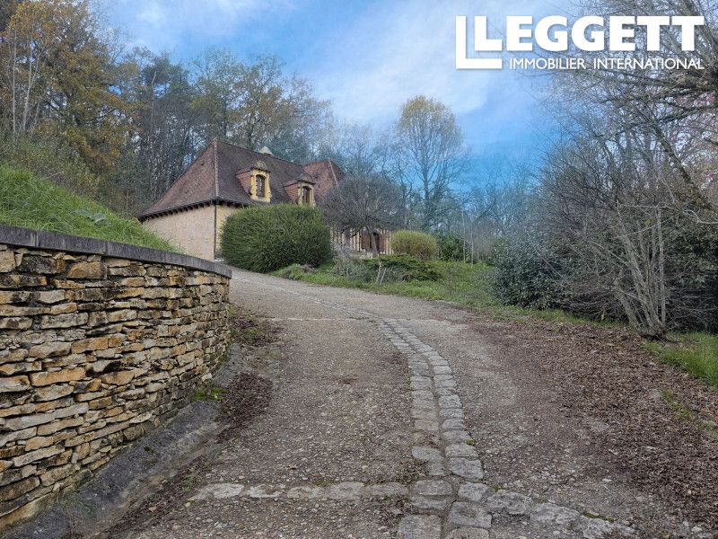 Property photo 3 of 10