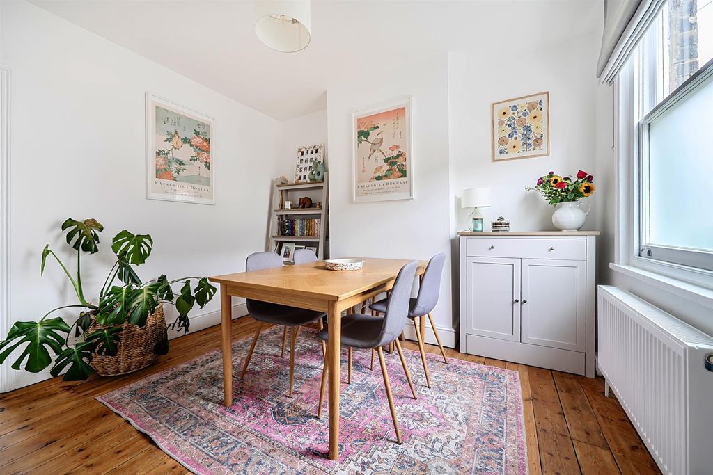 Property photo 2 of 15 Dining Room