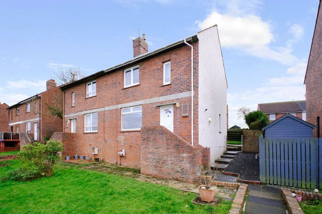 Property photo 1 of 27